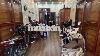 CHO THUÊ NGUYÊN CĂN - NHÀ MẶT TIỀN TRIỆU QUANG PHỤC - QUẬN 5 - THANG M