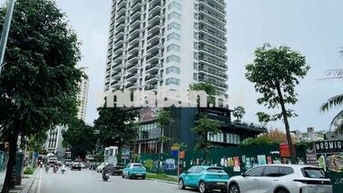 Tôi cần bán nhà 5tầng, mặt phố Xuân Diệu Tây Hồ.