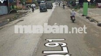 Nhà mới 100% mặt tiền Lê Hồng Phong