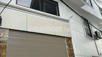 Nhà 4T + lửng/tum thang x 40m2 mới đẹp