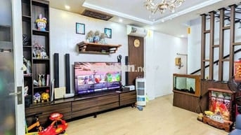 Tuổi thọ tăng cao ở khu này, Hoà Hưng, hẻm4m thông, 4 X 9.5m, 72m2 Sàn