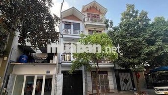 ❌Việt Hưng 46M2 phân lô vỉa hè trước nhà 18M2 khu dân trí cao cạnh hồ