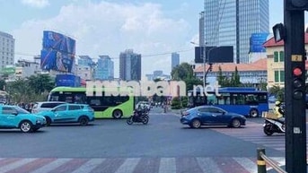Giá: 19Tỷ500 - QUẬN 1 – GẦN Nguyễn Huệ & Trần Hưng Đạo – 5 TẦNG  	•	DT