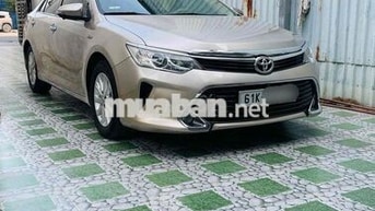 Toyota Camry 2015 2.0E Vàng cát