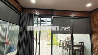 🇻🇳 Cần Cho Thuê Nhà Nguyên Căn Lê Văn Lương có Sân rộng