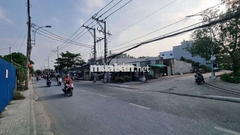 Chỉ 950tr sở hữu lô đất có sổ hẻm xe hơi cách MT Lê Văn Lương 60m 