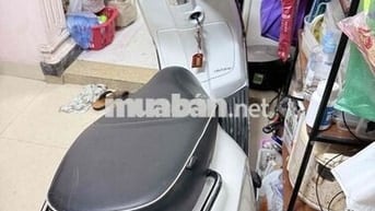 Piaggio Vespa Sprint Trắng 40879 km