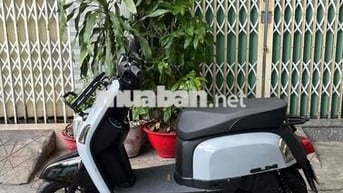 Yamaha Cuxi màu Xám