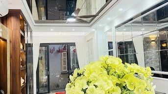 Bán Nhà Ngọc Khánh, Hoàn thiện Hàng Hiệu Duy Nhất Trong Phân Khúc Giá