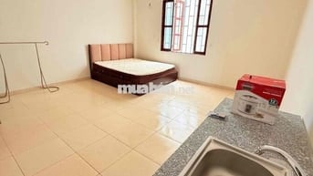 Cho Thuê Phòng rộng 35m2 gần bx q8