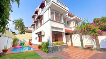 Cho thuê biệt thự 25A Nguyễn Ư Dĩ P.Thảo Điền Q.2 + Diện tích: 20mx35m