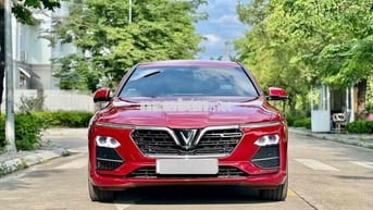 VinFast Lux A Plus 2.0 Turbo sản xuất 2022