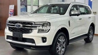 Ford Everest 2026 Trắng