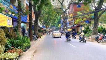 Bán nhà 54m2 đẹp 3 mặt thoáng phố Hoàng Hoa Thám 