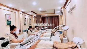 cho thuê nhà 5.5 tầng MT đường Hàm Nghi, thang máy