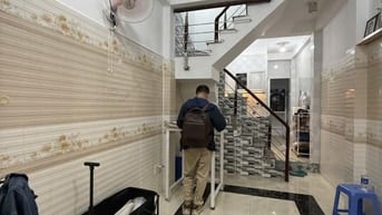 BÁN NHÀ NGUYỄN TRÃI P2 QUẬN 5, GIẢM GIÁ 5T HƠN, 30M2 4 TẦNG, HXH C15M