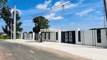 SIÊU RẺ ĐẸP NẰM NGAY ĐƯỜNG NHÁNH NGUYỄN HUỆ XÃ ĐẤT ĐỎ - TP HCM - NHANH