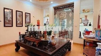 CẦU GIẤY HƠN 20tỷ, 75m x OTÔ ĐỖ CỬA - KINH DOANH