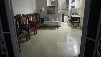 Bán nhà Lạc Long Long, Q11,  Gần đầm sen