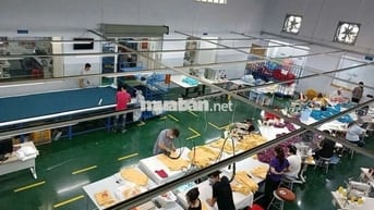 kho xưởng 1200m2. thích hợp làm may, chứa hàng. Q12