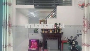 nhà trệt lửng   1 kín hẻm xe hơi