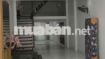 Bán nhà mặt đường Phù Ninh 4m mặt đường thuận lợi buôn bán
