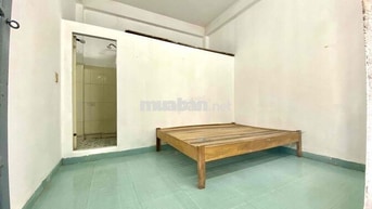 Phòng trọ đường Đồng Trí 4 gần ngay Bến Xe ĐH Sư Phạm Bách Khoa 2 tr