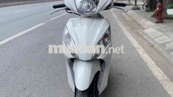 Honda Vision đời cao zin đẹp như hình