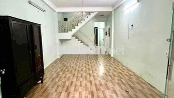 Cho thuê nhà hẻm 3 gác phú thọ Hoà 4x20m 2 lầu st 4pn 11tr