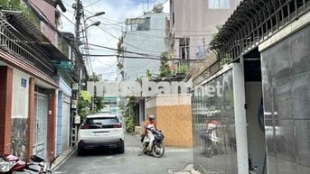 Gấp - GẢM TIẾP CÒN 11.9 Tỷ  KHU VÍP SÂN BAY HIẾM NHÀ BÁN -- XE HƠI NGỦ