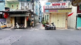 CHO THUÊ SÂN TRƯỚC BÁN HÀNG ( THUÊ NGUYÊN NGÀY HOẶC 1/2 NGÀY)