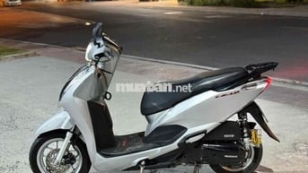 Honda Lead Bạc 4 val Tự động