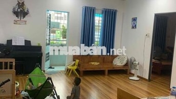 Cần bán chung cư Sơn Kỳ thang bộ