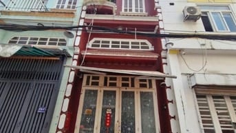 Cho thuê nhà nguyên căn 4PN. 3WC. PK. BC. Bếp