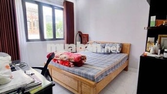 NHÀ 2 TẦNG 3PN 2WC NGUYỄN PHAN VINH