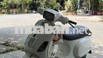 Piaggio Vespa 125 Trắng