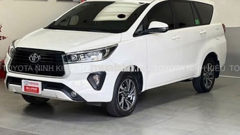 💥TOYOTA INNOVA 2.0E 2024💥