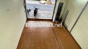 Cho thuê nhà mặt tiền Phạm Văn Bạch, P.15, Q.Tân Bình_DT: 5mx18m