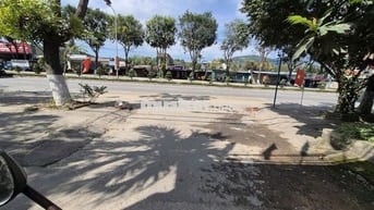 Nhà và đất ở sát bệnh viện Đa Khoa Hoà Vang