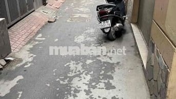 Mặt ngõ Chính Kinh, Kinh doanh, ngõ thông, nhà đẹp. 38mx5T. Chỉ 8,4 tỷ