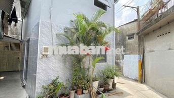 🌟 Nhà Góc 3 Mặt Hẻm Cực Thoáng – 4.5x7.5m – Vị Trí Đẹp, Giá Tốt Chỉ 2.