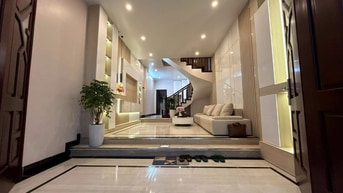 Nhà phố Minh Khai đẹp lung linh lô góc, Dt 55m2, 4t, mt 4.5m, 12.5 tỷ.