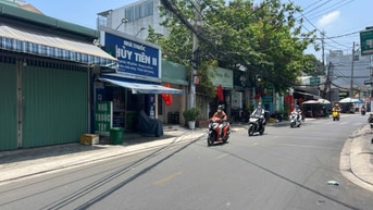 Chủ cần bán nhà đg Nguyễn Tuyển Q2
