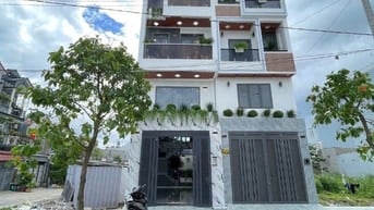 Cho Thuê Nhà Phố Xây Mới Đầy Đủ Nội Thất, Mt TL37 Gần TRUNG TÂM PHƯỜNG