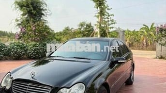 Mercedes 2003 Đen