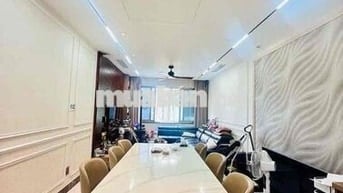 MỘT CĂN NHÀ HIỆN ĐẠI – VỊ TRÍ CỰC ĐẸP – FULL NỘI THẤT XỊN NHẬP KHẨU