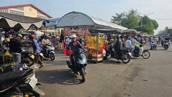 Bán nhà mặt tiền chợ Tân Phú ngay bến xe Tân Phú Đồng Nai. Tiện kinh d