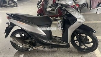 Honda Vision Bạc