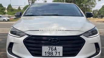 Hyundai Elantra GLS Trắng