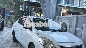 Nissan 2017 màu Trắng